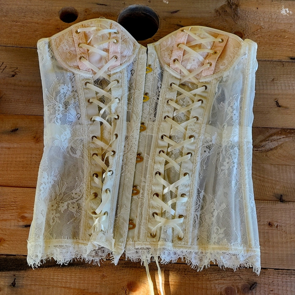 Corset